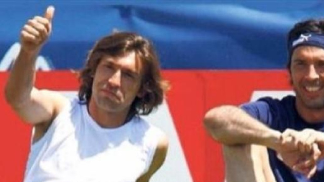 Pirlo e Buffon durante gli allenamenti dell'Italia