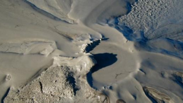 Un vulcanello di fango nella Riserva Macalube