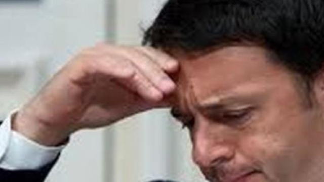 Il default greco pu&ograve; travolgere Matteo Renzi.