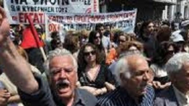 Una dimostrazione pubblica del popolo greco.