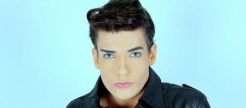 Modelo morreu ap&oacute;s enfrentar leucemia rara