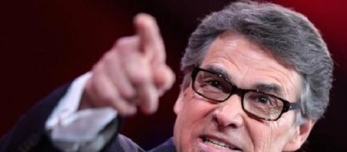 Perry se suma a la interna republicana