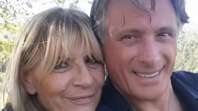 Uomini e donne over: il selfie di Gemma e Giorgio.