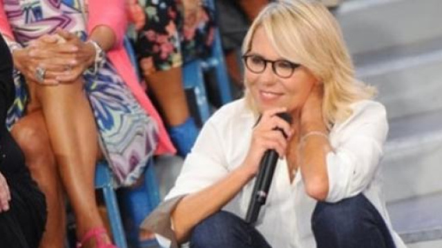 Uomini e Donne: streaming trono classico e over