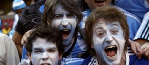 El hincha le aporta su pasi&oacute;n al f&uacute;tbol