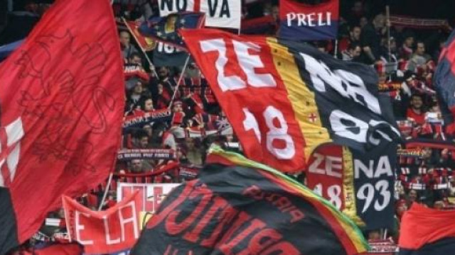 Tifosi del Genoa in festa al Ferraris