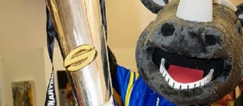 Leeds back in pole position in Super League 