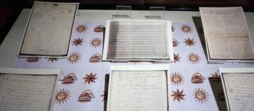 Muestra de tabloides antiguos