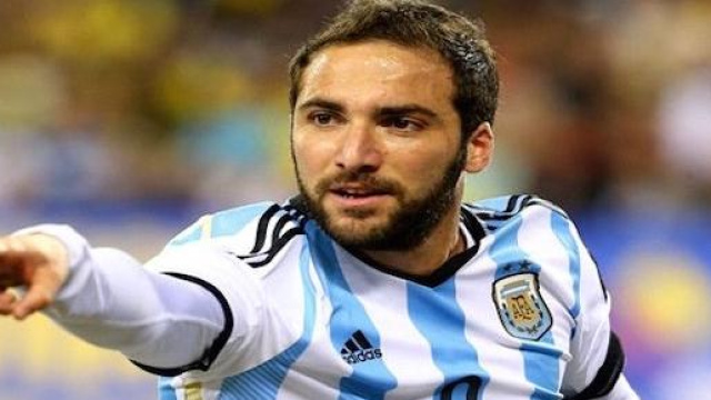 Higuain vuole lasciare il Napoli dopo due anni