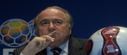 Joseph Blatter parece querer acallar el esc&aacute;ndalo