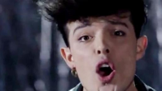 Stash dei The Kolors &egrave; fidanzato.