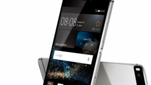 Un'immagine dello smartphone Huawei P8