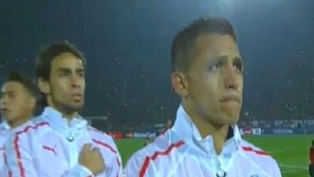 Alexis Sanchez con la Nazionale cilena 