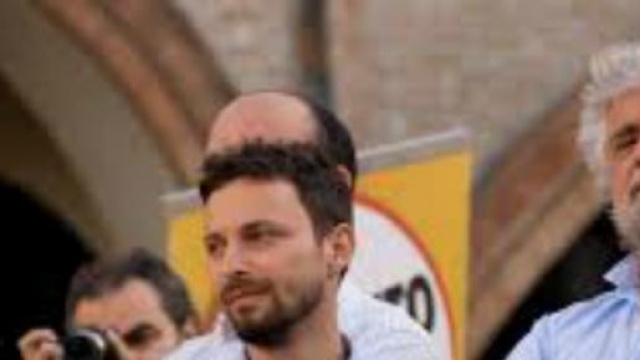 Grillo e Casaleggio contro i deputati