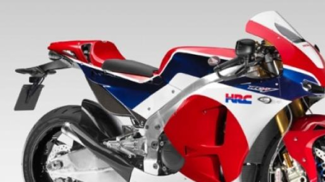 Honda RC213V-S, figlia della honda ufficiale GP1.
