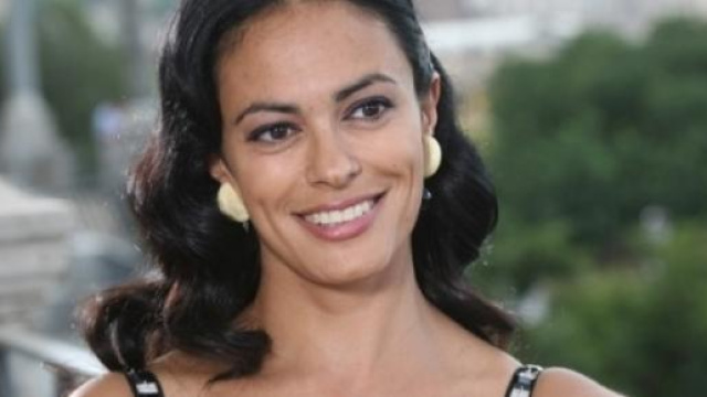 Maria Grazia Cucinotta in un film