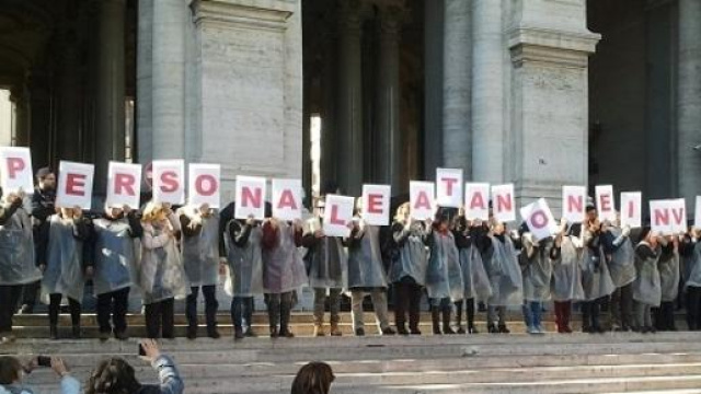 Personale ATA: voce alla scuola