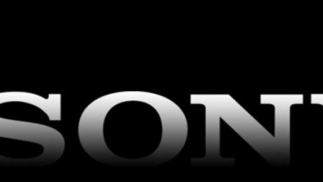 Sony E5663 nuovo smartphone di fascia media