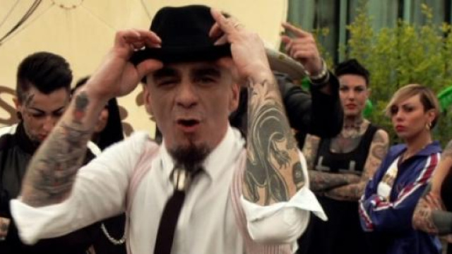 Jax video del singolo "Maria Salvador"