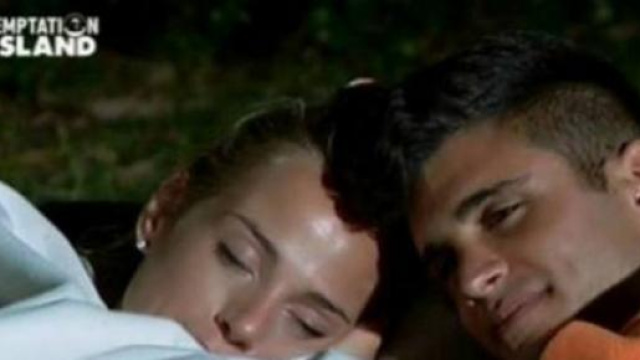 La neo coppia Aurora e Giorgio &egrave; gi&agrave; scoppiata.