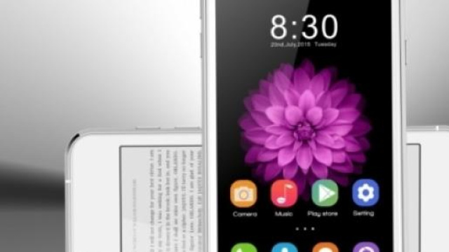 Oukitel U6 il nuovo smartphone Dual Display