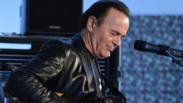 Dodi Battaglia, chitarrista dei Pooh