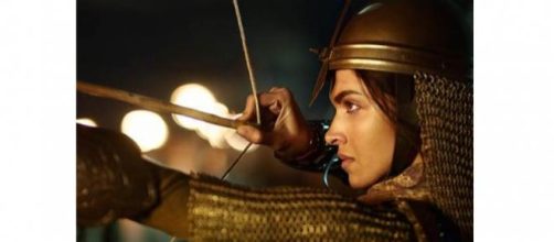 Deepika Padukone charms as Mastani 