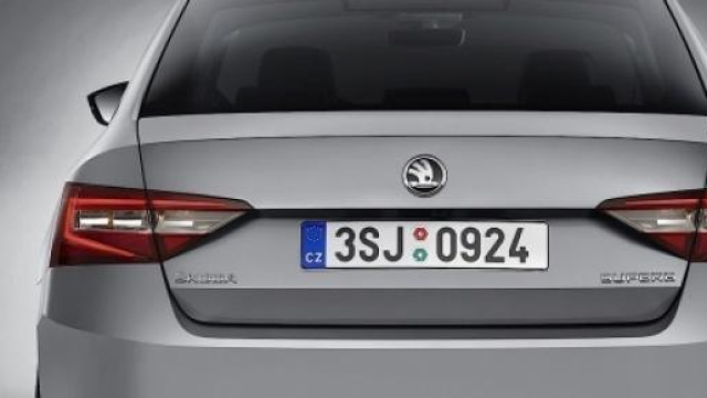 Ecco la nuova Skoda Superb