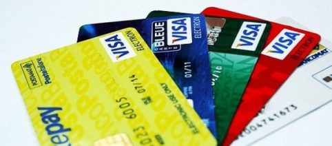 Carte di credito: come usarle risparmiando sulle commissioni ed evitare sorprese