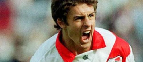 Aimar se retir&oacute; del f&uacute;tbol profesional en River