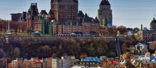 Vagas s&atilde;o para profissionais de TI e usinagem