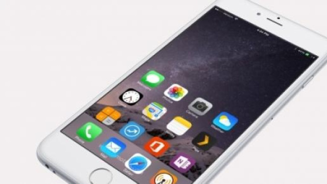 Un'immagine dello smartphone iPhone 6