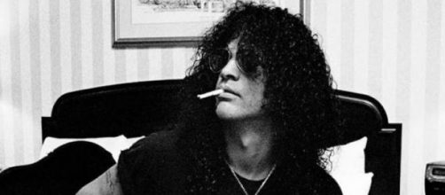 Slash no est&aacute; conforme con el negocio de la m&uacute;sica