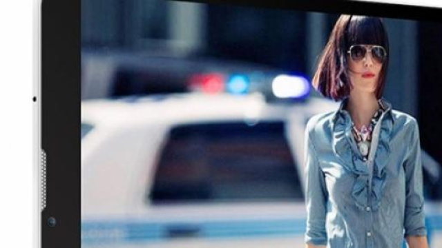 Nuovo Tablet Teclast X70 3G con Intel Atom X3