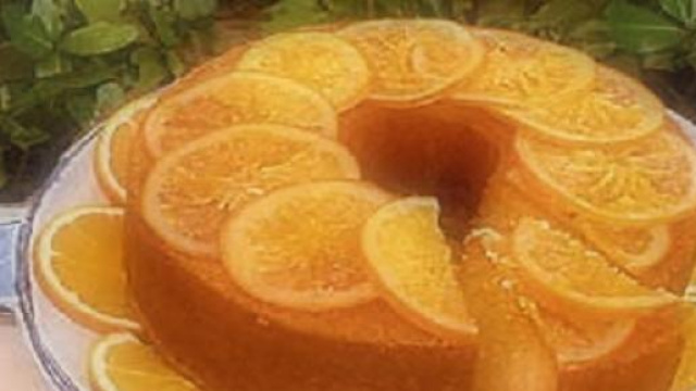 torta al gusto di arancia.