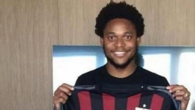 Ufficiale Luiz Adriano &egrave; del Milan