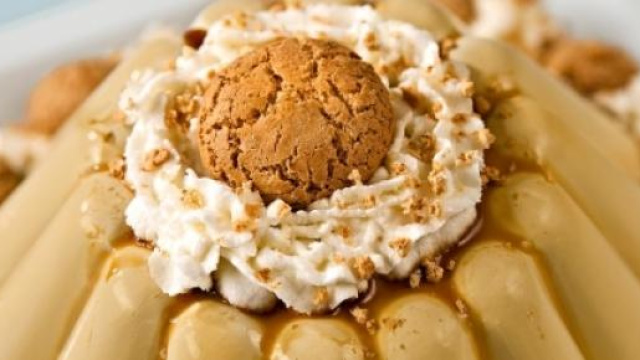 Il budino di amaretti e rum