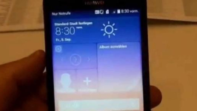 Un'immagine dello smartphone Huawei P8