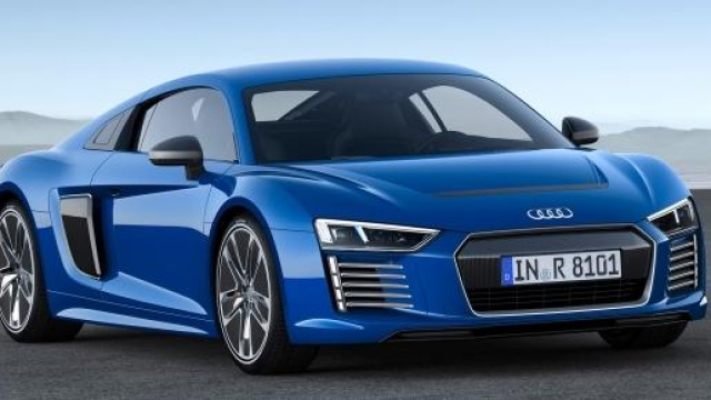 Nuova Audi R8 versione 2015