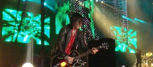 Guns N' Roses estar&iacute;a trabajando en un nuevo disco