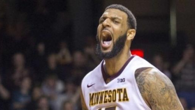 Maurice Walker, nuovo centro di Pesaro