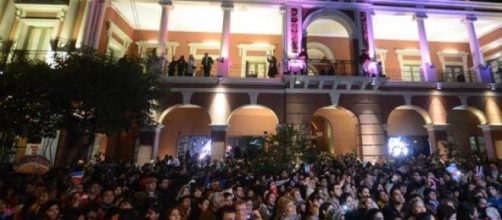 Toda la ciudad cant&oacute; el Feliz Cumplea&ntilde;os.