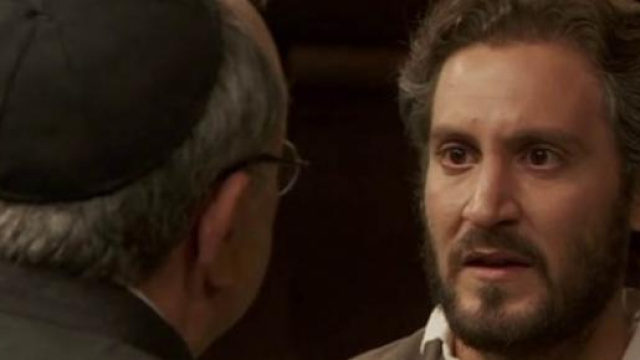 Il segreto replica oggi 25 luglio 2015