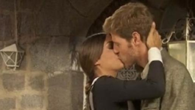 Nicolas e Mariana si fidanzano
