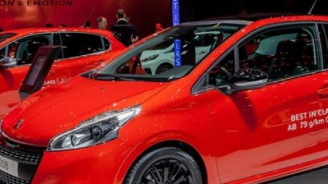 Nuova Peugeot 208 restyling