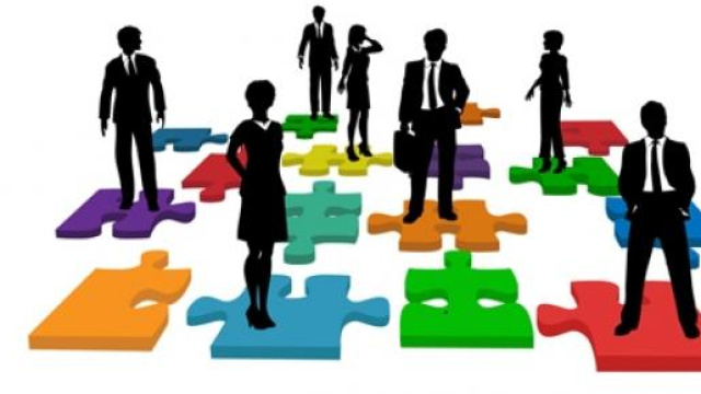 il web come un puzzle dai tasselli disordinati 