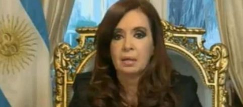 Festejan que durante dos días no habrá cadena nacional por enfermedad de la Presidente