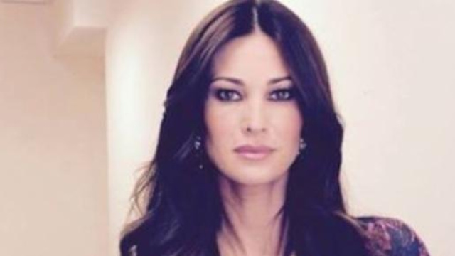 Manuela Arcuri-Il bello delle donne-foto Facebook