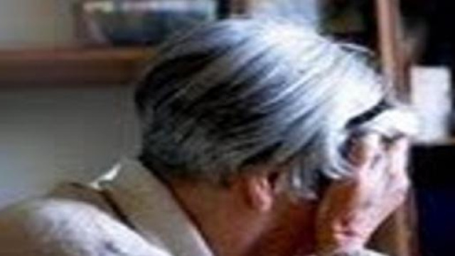 anziani rapinati e abbandonati