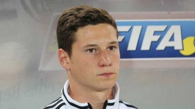 Julian Draxler, per ora niente Juve.